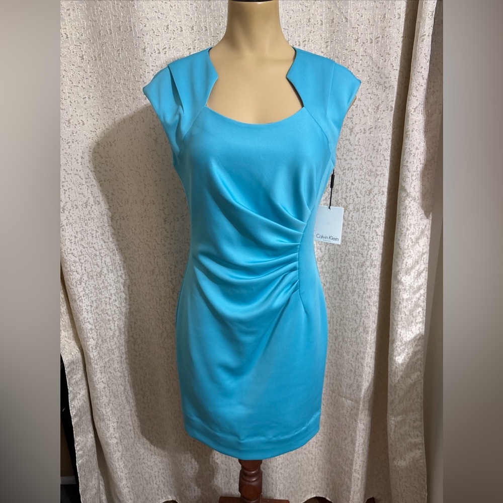 Calvin Klein Women’s Aqua Green Ruched Knee Length Sheath Dress NWT Sz 4